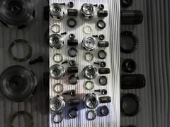 Coppia di pompa idraulica per escavatore 708-2K-12131 708-2K-12710 Cuscinetto per PC2000-8